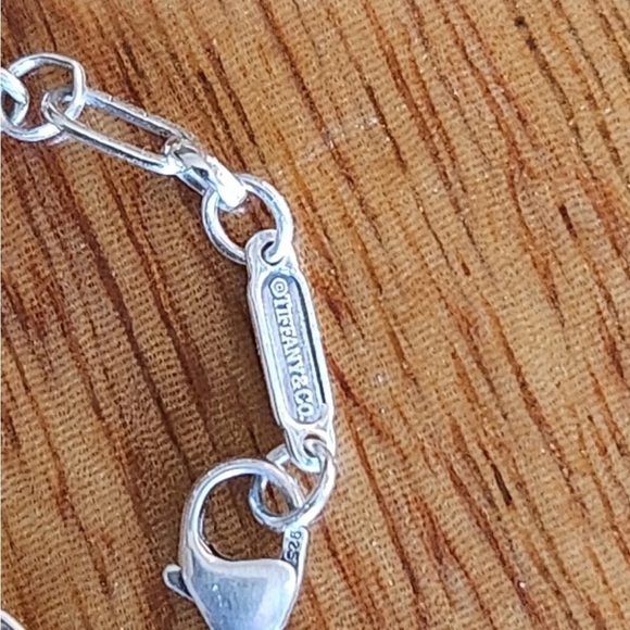 Auth Tiffany & Co Silver 18K Gold Circle Keyhole Padlock Oval Link Bracelet 7" - Picture 3 of 4